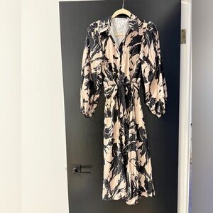 Elegant Black and Cream Women's Dress